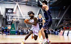 Yokohama B-Corsairs v Shimane Susanoo Magic