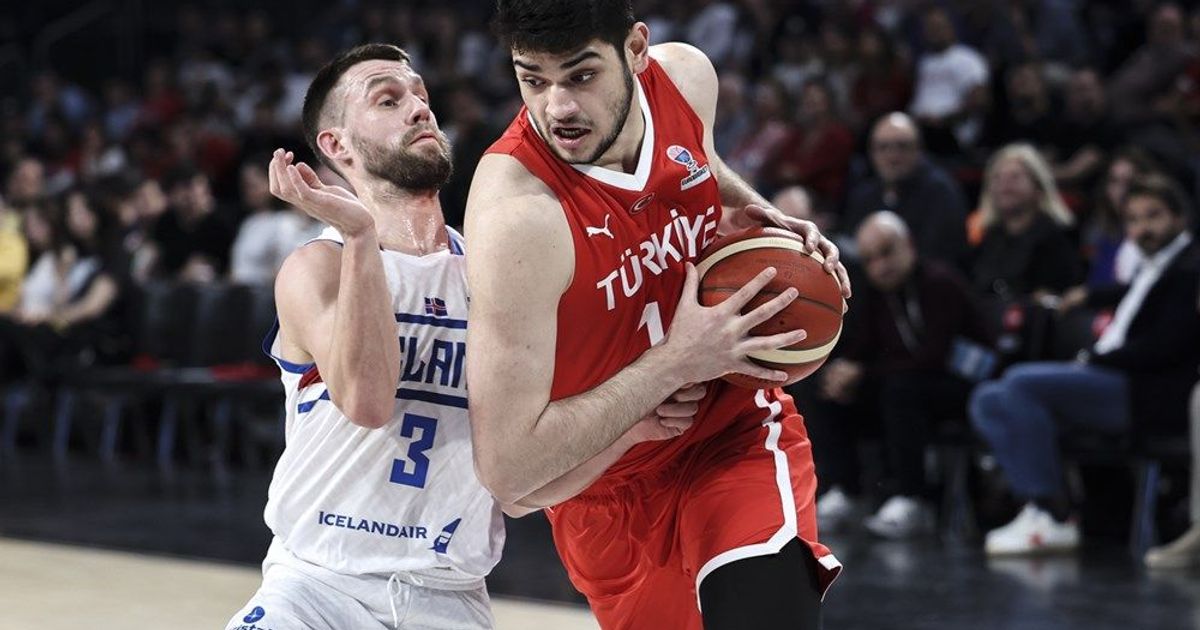 Türkiye v Iceland - FIBA EuroBasket 2025 Qualifiers - 3 minute game
