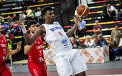 4L3A7643_c_crop,ar_16_9