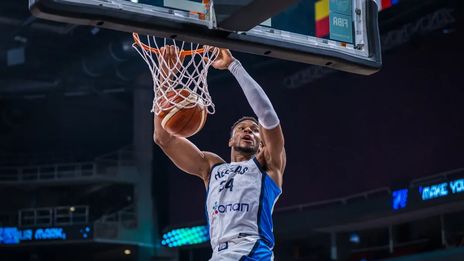 giannis antetokounmpo was a force to be reckoned with in the quarter finals