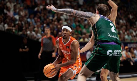 Unicaja v Valencia Basket H