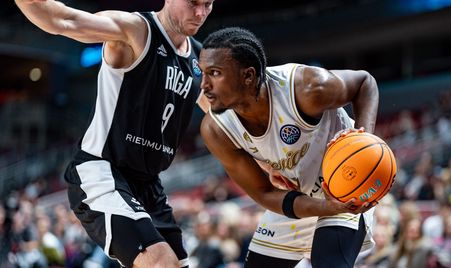 VEF Riga v Patrioti Levice 10M
