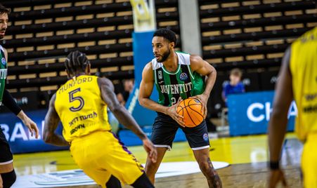 Hapoel Netanel Holon v Joventut Badalona  FM