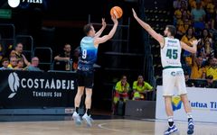 RS851207_J04 LLT-UNI Firmar acb Photo - Emilio Cobos