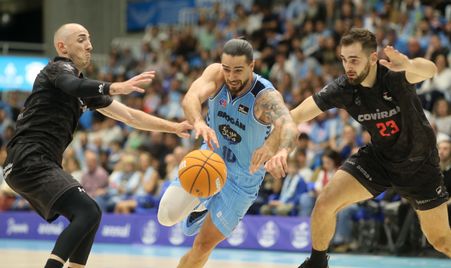 RS853137_Río Breogán - Coviran Granada (33)