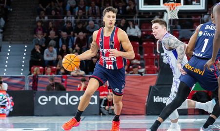 RS859473_J08 BKN-SBB Firmar acb Photo - Miguel Escribano