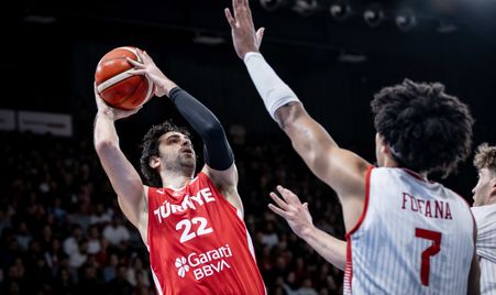 KVR54042_c_crop,ar_16_9