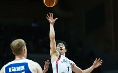 PSH04783_c_crop,ar_16_9