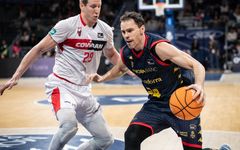 RS865478_J10 MBA-COV Firmar acb Photo - Dani Catalan