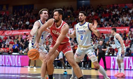 RS867285_J11 UCM-VBC Firmar acb Photo - Javier Bernal