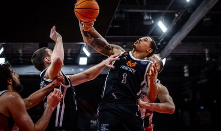 NHSZ-Szolnoki Olajbanyasz v Pallacanestro Trieste FM