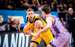 uonubaabrdl32nst7d7c