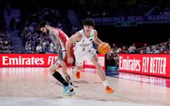 RS880748_J18 RMB-CAZ Firmar acb Photo - Sara Gordon