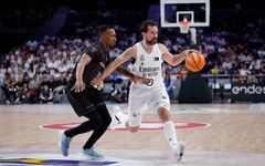 RS882038_J19 RMB-COV Firmar acb Photo - Victor Carretero