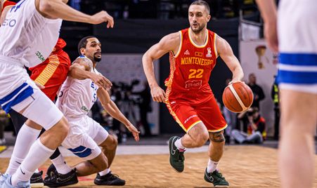 1IN_8283_c_crop,ar_16_9