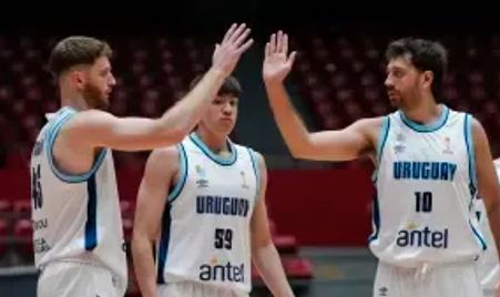 Cuba v Uruguay Player