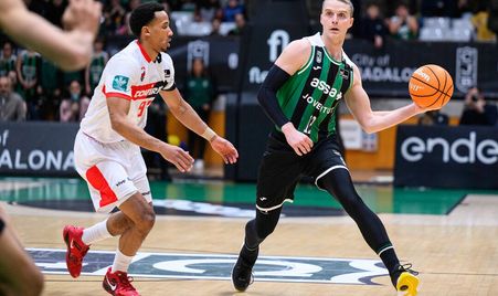 RS891288_J21 JOV-COV Firmar acb Photo - David Grau_01