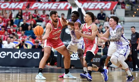 RS901510_J24 UCM-SBB Firmar acb Photo - Javier Bernal